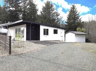1166 Winsor Ave, North Bend, OR