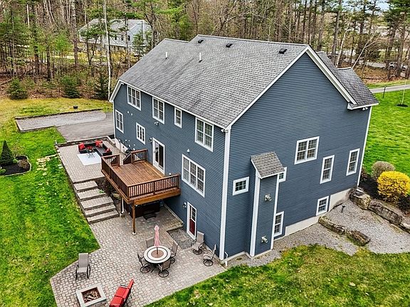 2nd image of 249 Boxboro Rd