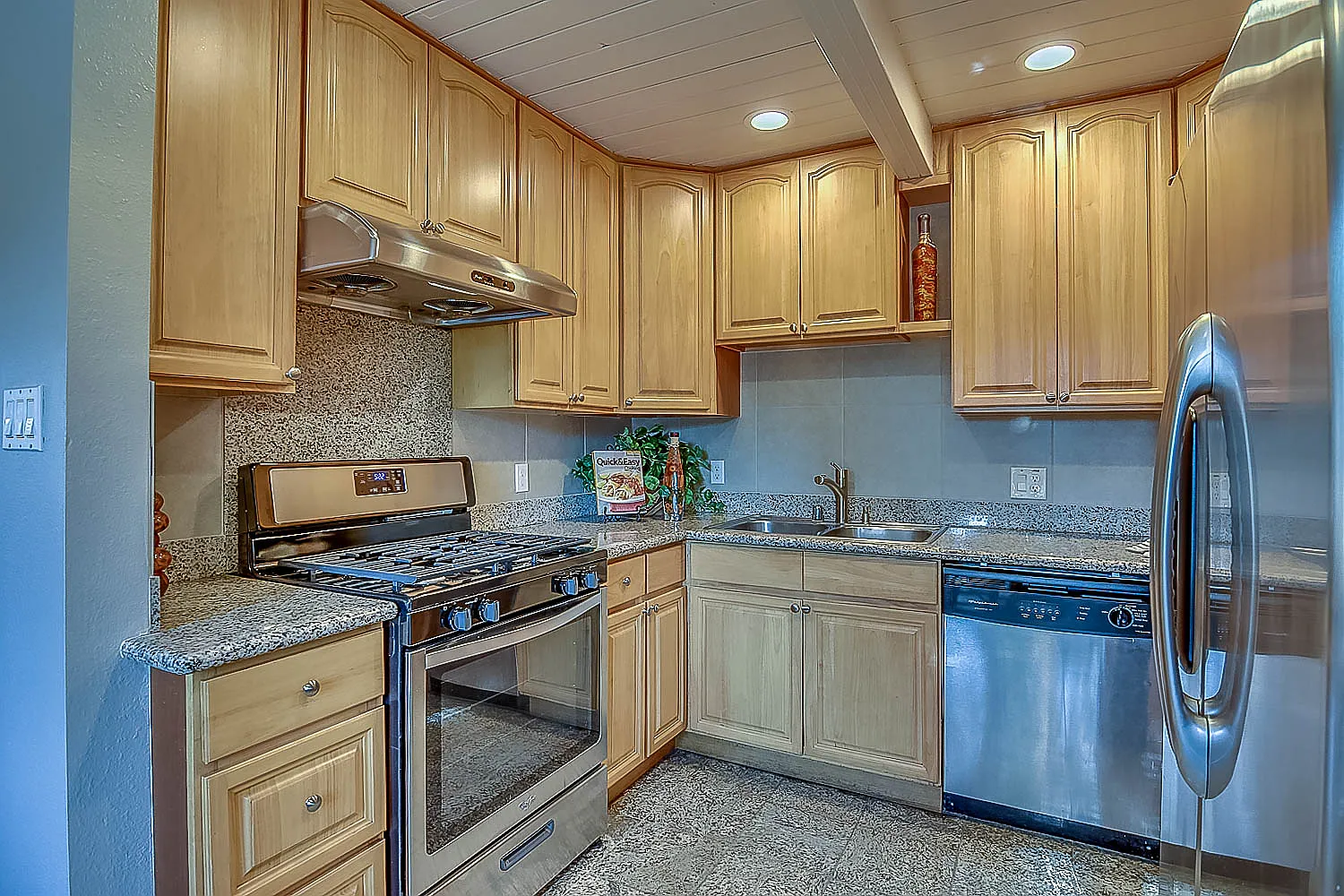 3938 William Ct photo 1