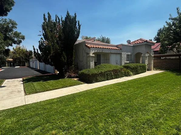 Desert Colony Townhomes