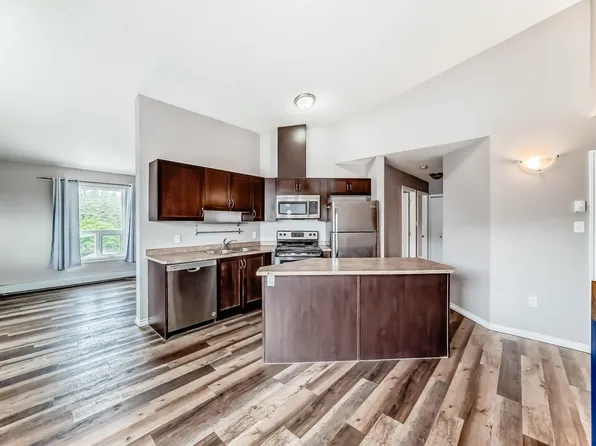 10710 116th St NW #401, Edmonton, AB T5H 3M2