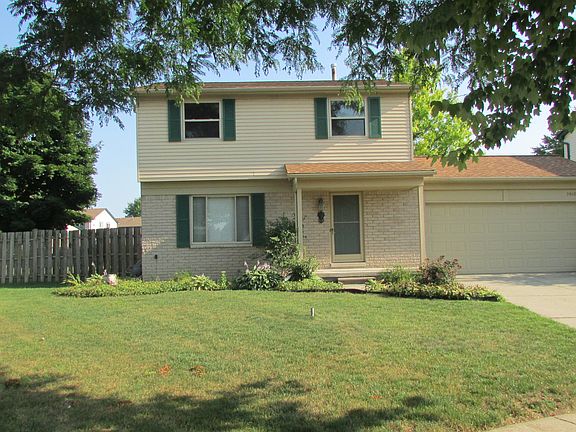 2nd image of 35604 Eastmont Dr