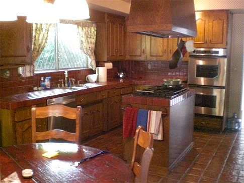 5th image of 5339 Hinton Ave