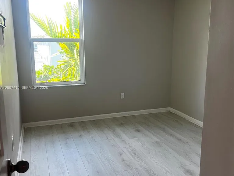 6349 Topsail Dr — Photo 18