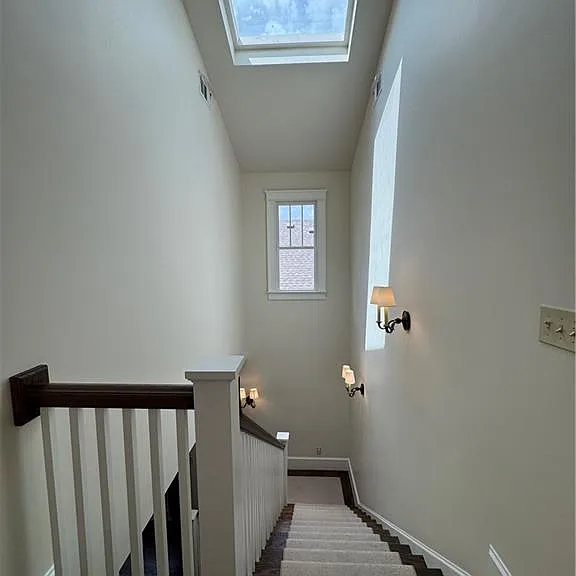 277 Prospect Pl NE — Photo 34