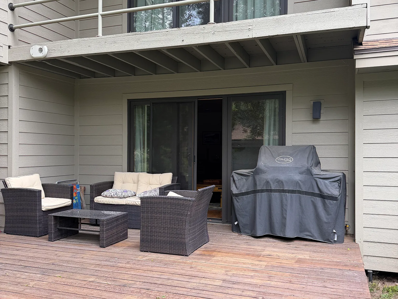 3 bed, 2.5 bath, 1700 sqft, $3,900 — Photo 4