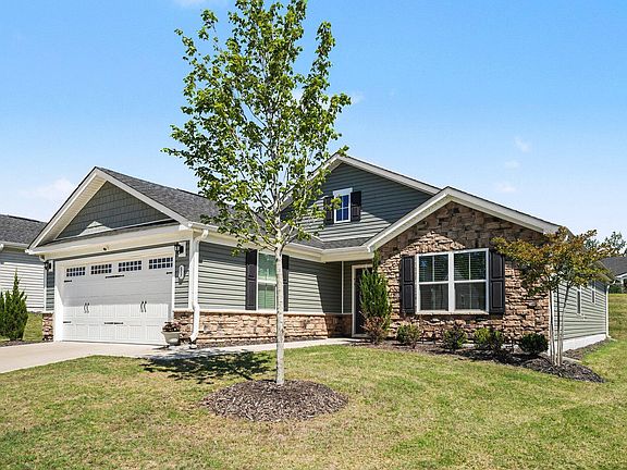 2nd image of 89 Tangled Oaks Ln