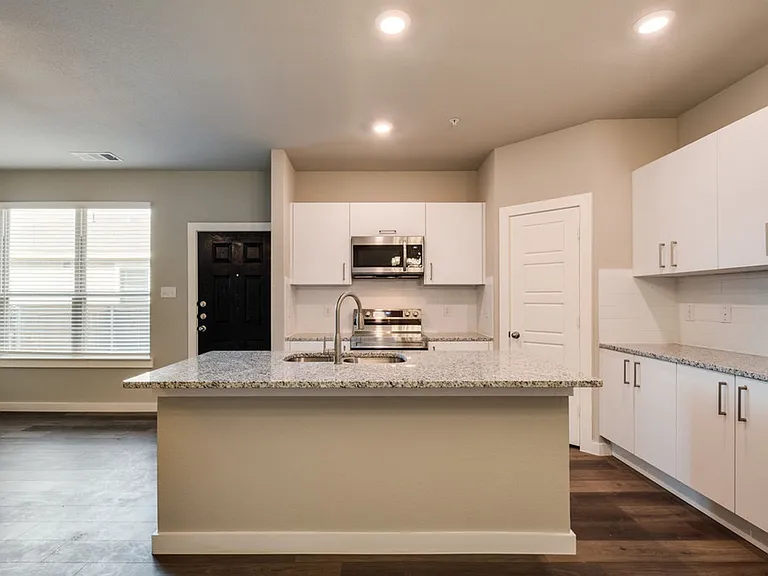 635 Harvest Moon Dr — Photo 8