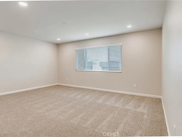 11119 Poplar St #D — Photo 7