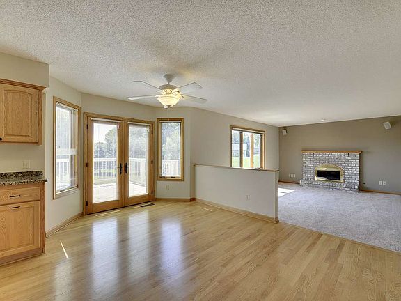 5th image of 2325 Yuma Ln N