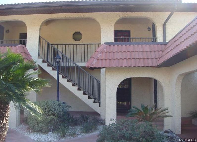 1st image of 367 NW 14th Pl