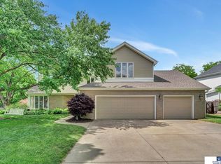 7310 Stevens Ridge Rd, Lincoln, NE 68516