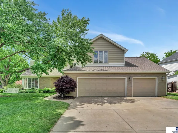 7310 Stevens Ridge Rd, Lincoln, NE 68516