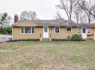 65 Cooper Dr, Glastonbury, CT 06033