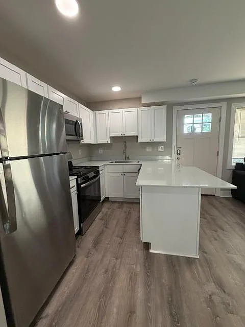 1219 S State St — Photo 4