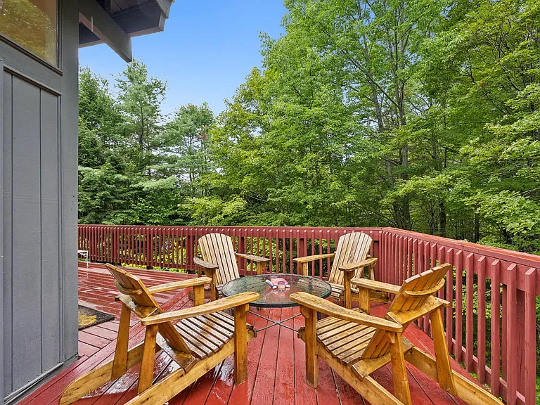 2364 Willard Rd — Photo 25