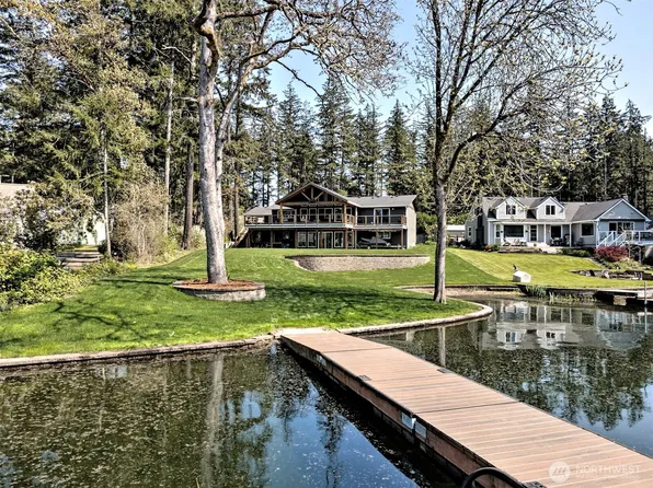 2180 E Island Lake Drive, Shelton, WA 98584