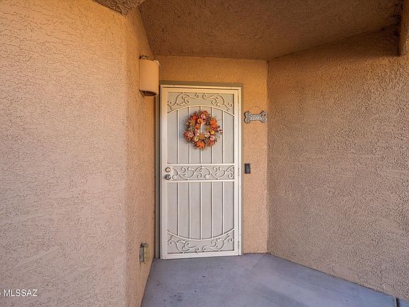 2nd image of 484 S Lower Chord Rd