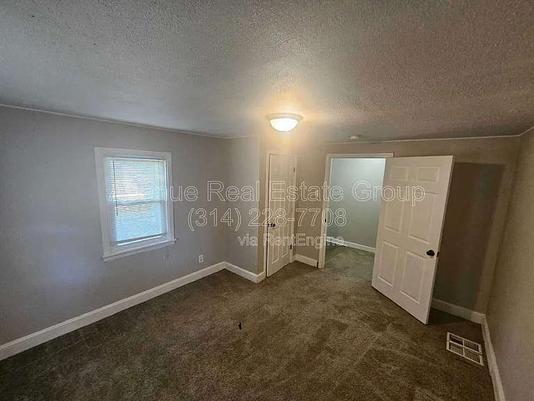 126 Madison Ave — Photo 11