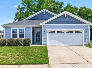 205 Summer Ranch Dr, Fuquay Varina, NC 27526