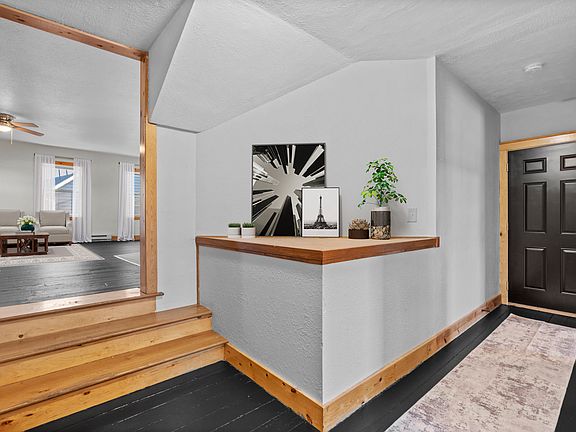 5th image of 111 E Rhine St #2