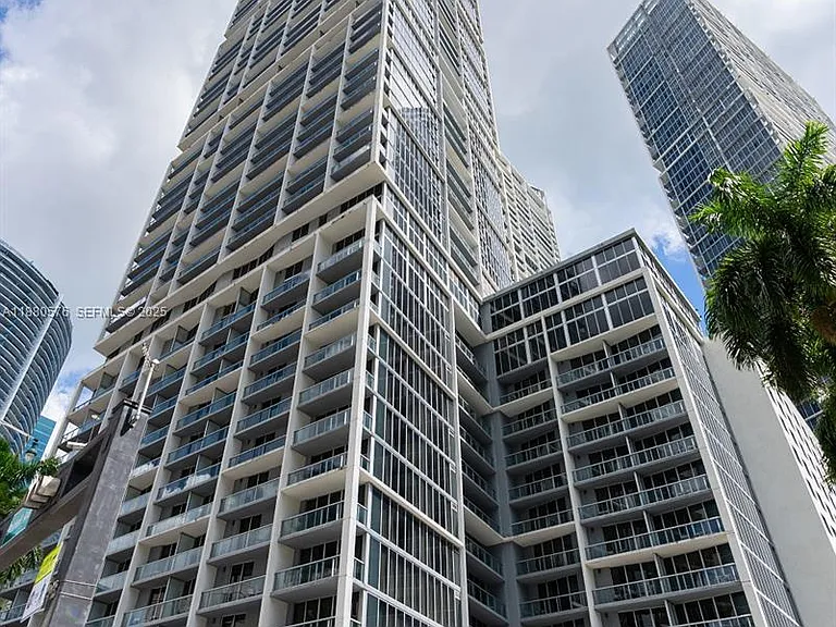 495 Brickell Ave #2102 — Photo 1