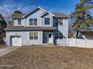 1717 3rd Ave, Toms River, NJ