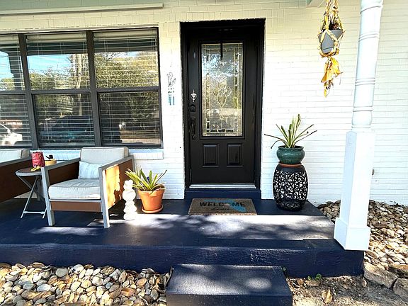 4th image of 30 Palmetto Dr