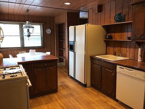 5th image of 2432 Birchwood Ln