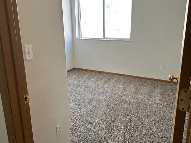 Burlington Colorado Apartments — Photo 5