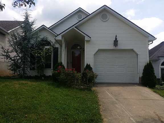 2nd image of 1121 Jonestown Ln