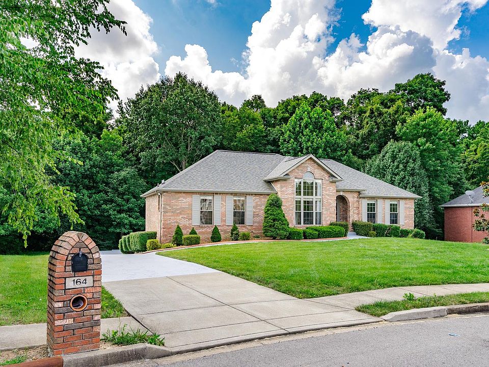 1st image of 164 Village Way