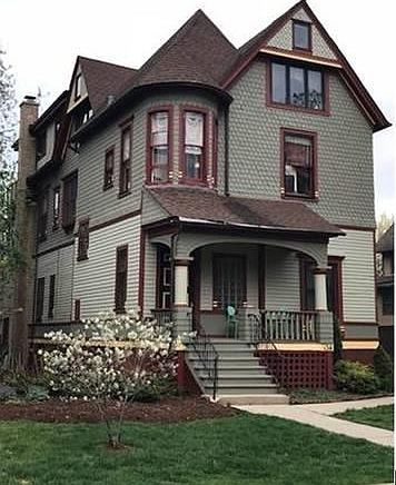 1st image of 136 S Kenilworth Ave #1E