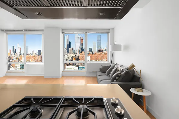 Sold by Douglas Elliman | media 3