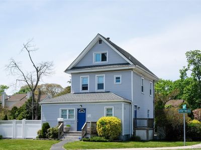 224 Little East Neck Road, West Babylon, NY, 11704