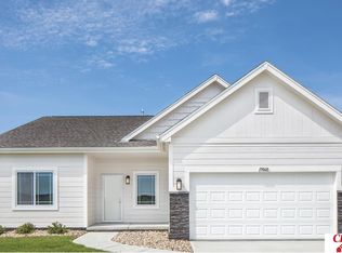 21071 Polk St, Elkhorn, NE 68022