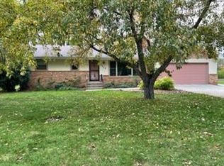702 Bradford Ave, Champlin, MN 55316