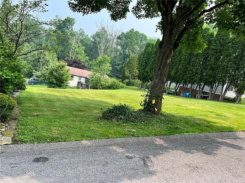 125 Emerson Dr, Zelienople, PA 16063 MLS 1612808 Zillow