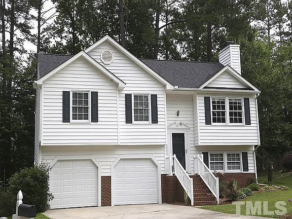 2nd image of 216 Wood Valley Ct