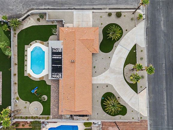 2nd image of 7264 Eldora Ave