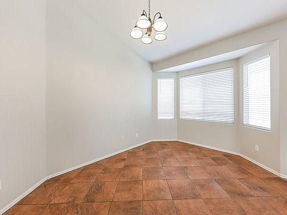 5th image of 12906 W Valentine Ave