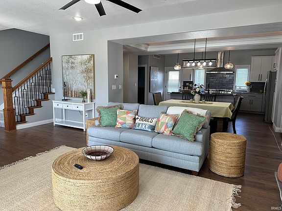 5th image of 1612 N Shore Dr
