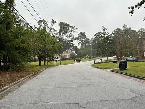 4th image of 3509 Nassau Dr