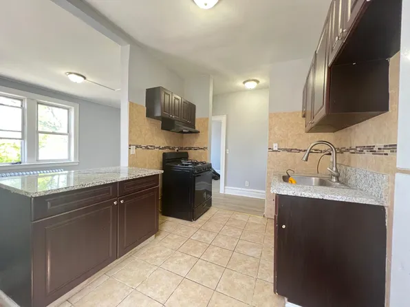 94 Fairmount Ter APT 412, East Orange, NJ 07018