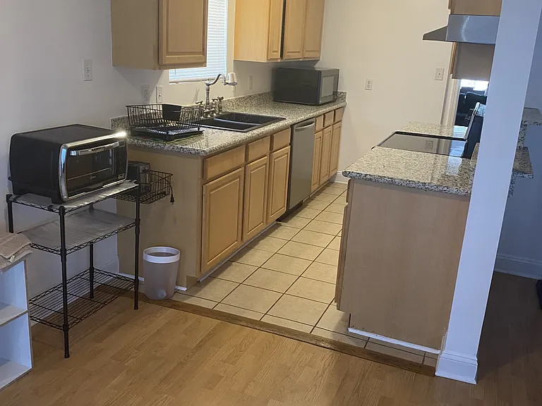 6544 Milne Blvd #B — Photo 12