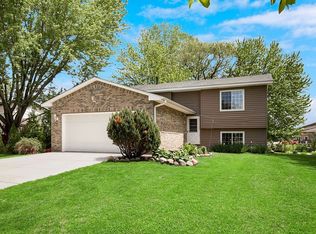 7126 Brian Way, Centerville, MN 55038