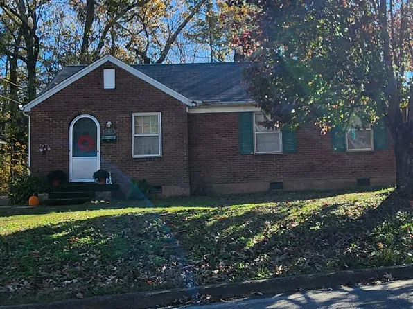 1145 Chickasaw Rd, Paris, TN 38242