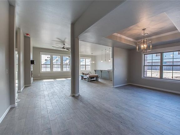 5th image of 120 SW 168th Ter
