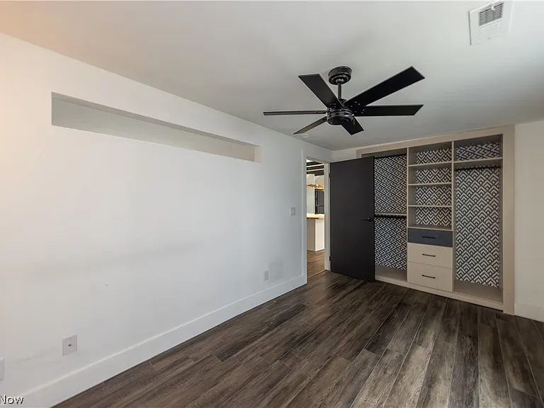 2499 Professor Ave #2 — Photo 18