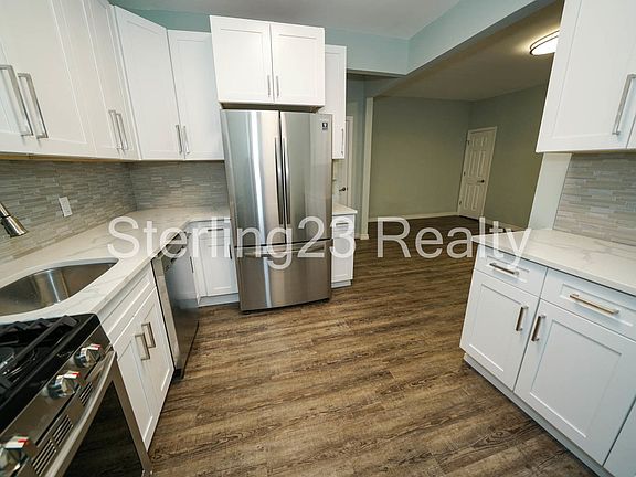 3rd image of 47-26 46th St #2B